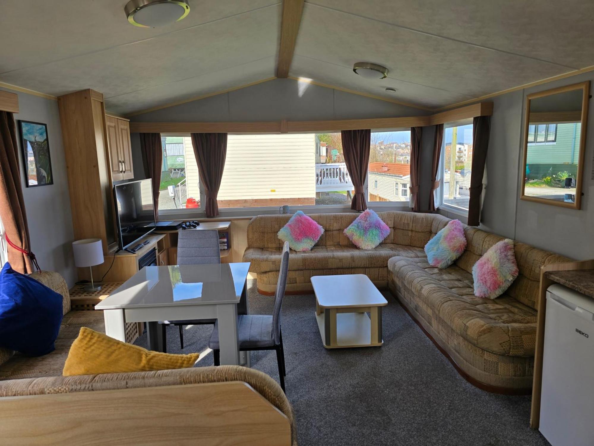 אבריסטוויט Light And Airy 2 Bedroom Mobile Home מראה חיצוני תמונה