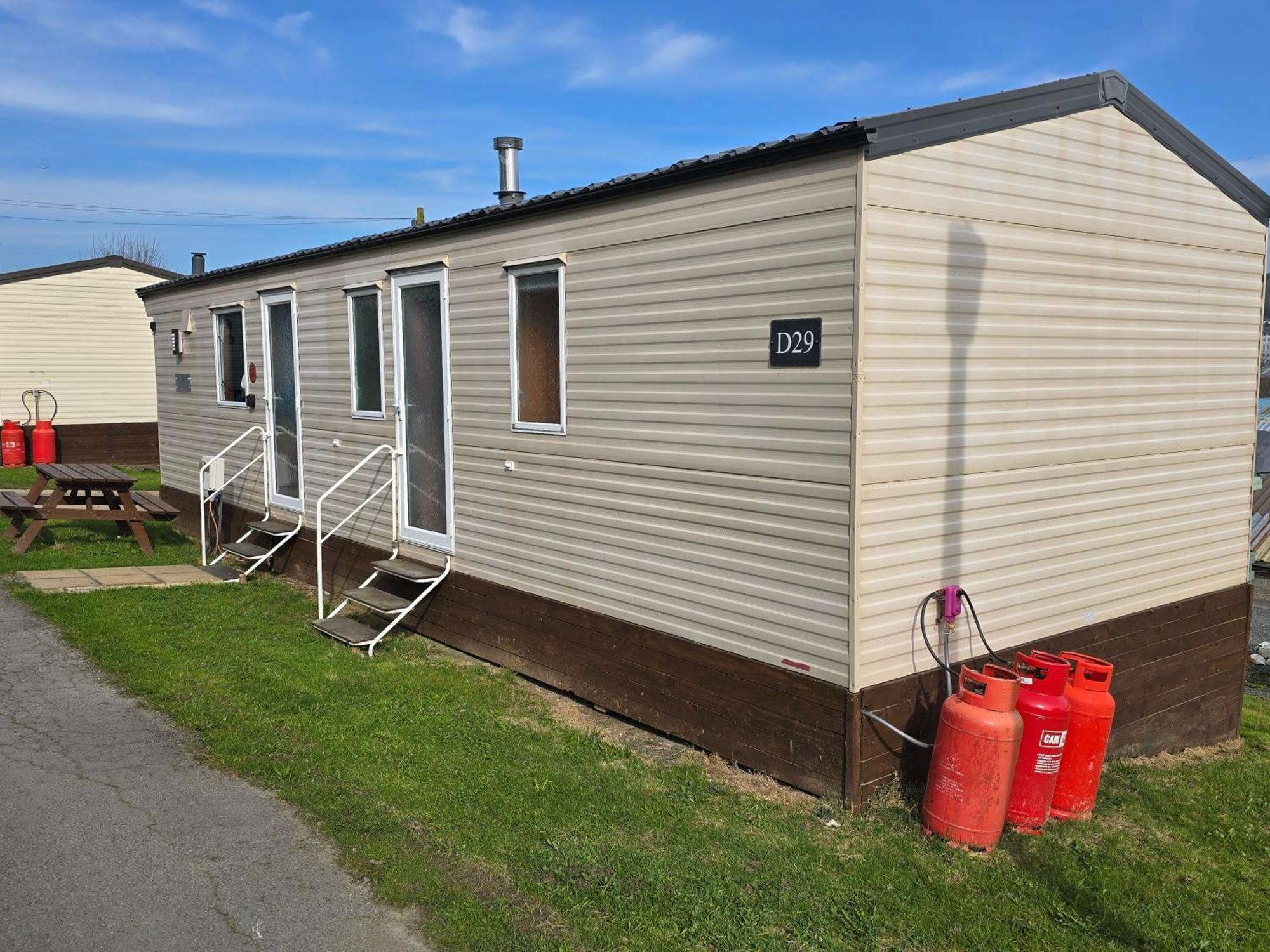 אבריסטוויט Light And Airy 2 Bedroom Mobile Home מראה חיצוני תמונה
